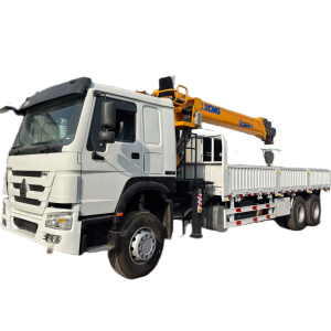 Howo truck-mounted crane with XCMG 11-ton boom