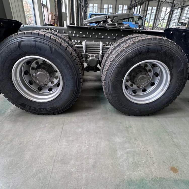 remanufactured howo nx tractor truck 371