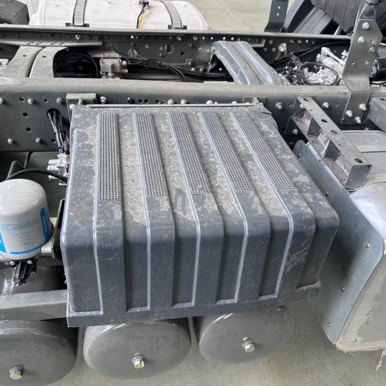 remanufactured howo nx tractor truck 371