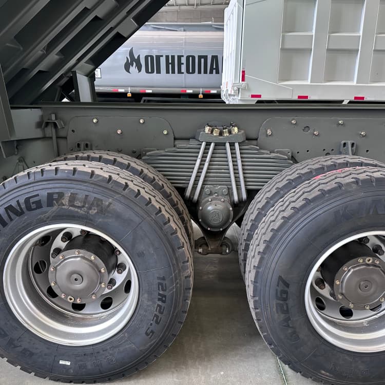remanufactured sinotruk howo 6×4 dump truck