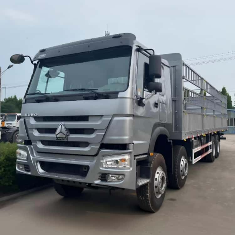 Reman Howo 8×4 Cargo Fence Truck 1 reman howo cargo fence truck