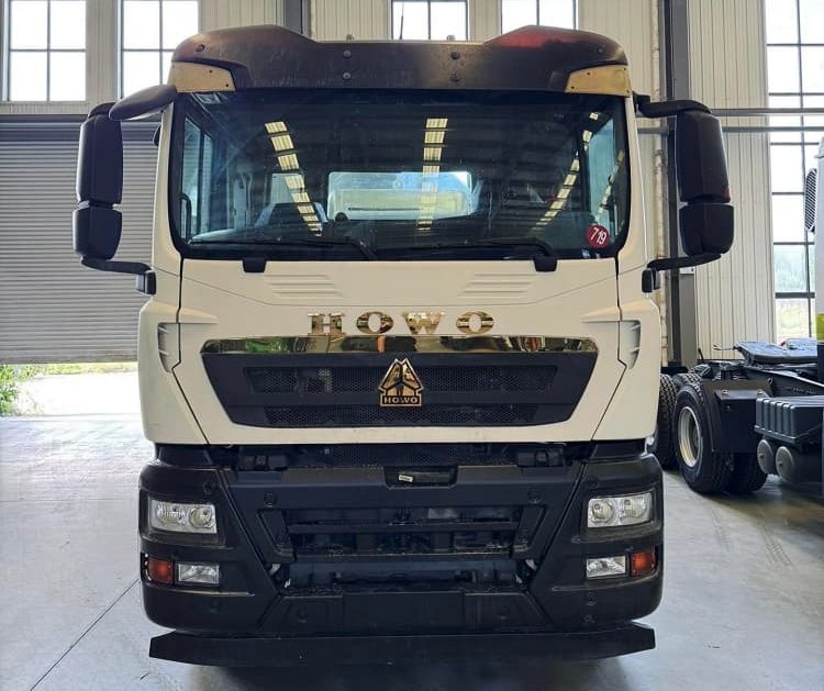 Reman Howo TX 350 Mixer Truck 8x4 12CBM 4 remanufactured howo mixer truck for sale