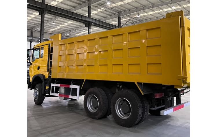 The Complete Buyer’s Guide to Purchasing Certified Remanufactured Heavy Trucks 5 The Complete Buyer’s Guide to Purchasing Certified Remanufactured Heavy Trucks