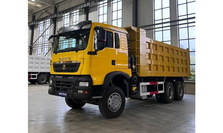 The Complete Buyer’s Guide to Purchasing Certified Remanufactured Heavy Trucks 1 The Complete Buyer’s Guide to Purchasing Certified Remanufactured Heavy Trucks