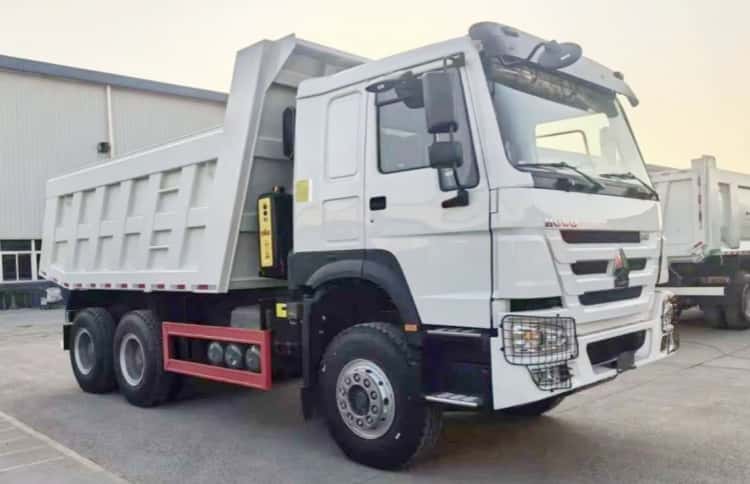 Ultimate Buying Checklist for Fleet Owners Purchasing Bulk Heavy Remanufactured Trucks