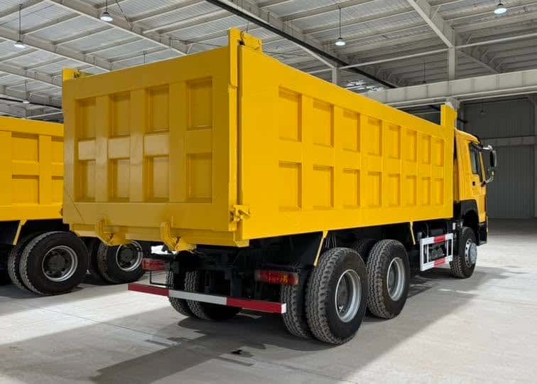 How Fleet Operators Maximize ROI With Certified Remanufactured Vehicles? 2 How Fleet Operators Maximize ROI With Certified Remanufactured Vehicles?